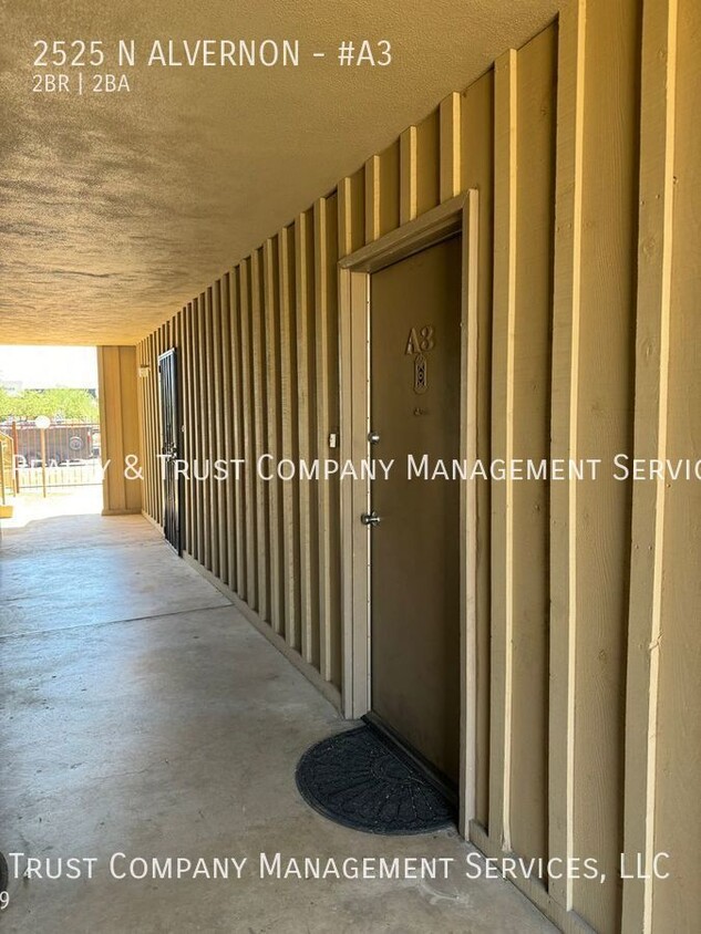 Primary Photo - Community pool 2-bed/ 2-bath central Tucson!