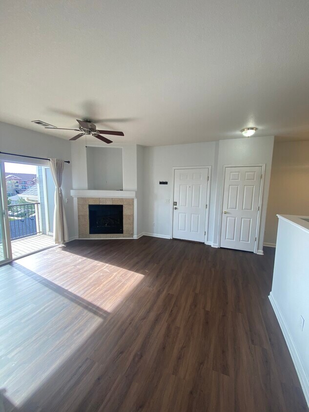 4451 S Ammons St Unit 307, Littleton, CO 80123 Condo for Rent in