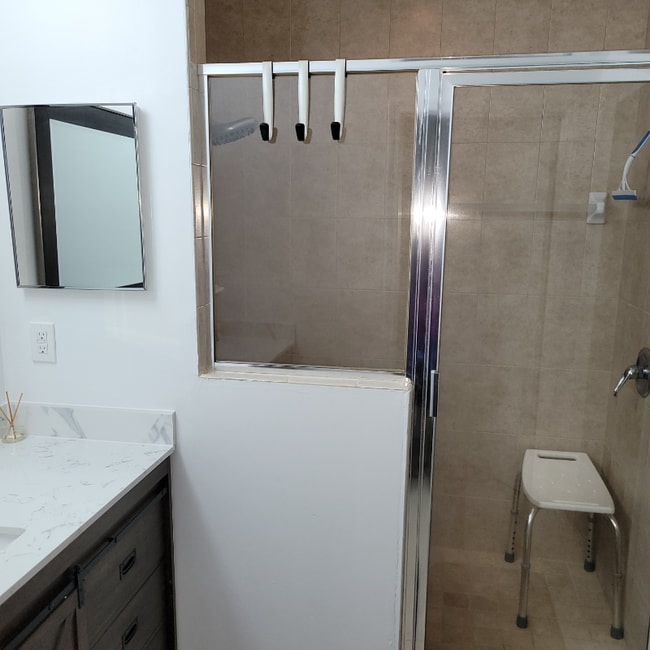 Building Photo - 15999 Mandolin Bay Dr