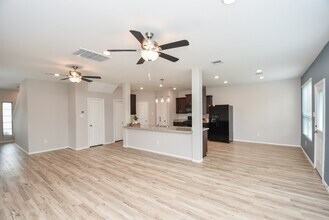 Building Photo - 22707 Bolanzo Ln