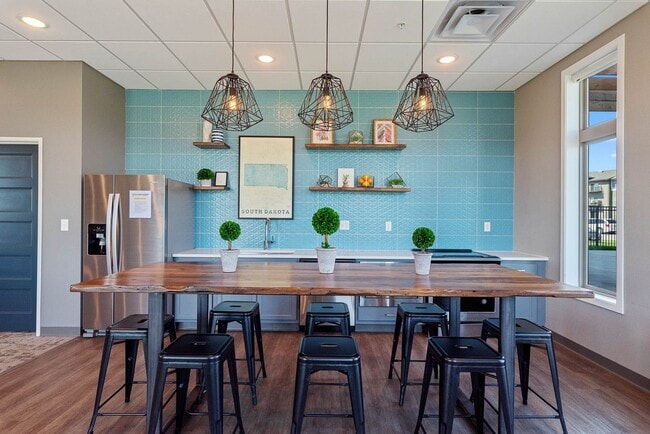 Interior Photo - Silverthorne Flats