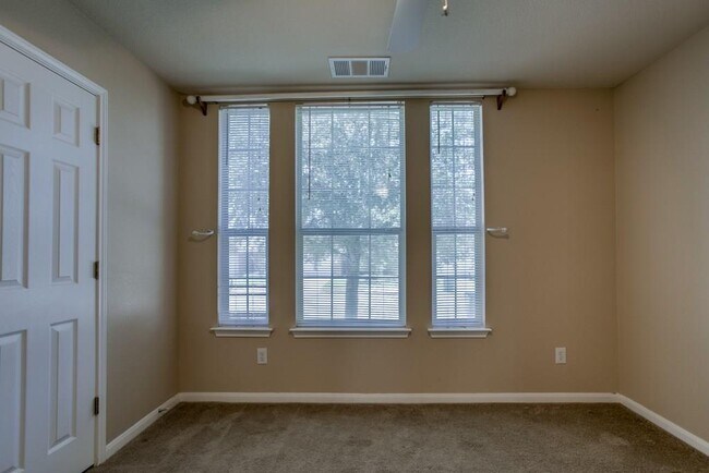 Building Photo - 20404 Rita Blanca Cir