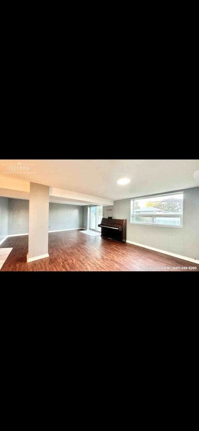 Primary Photo - 66 Hollyhedge Dr
