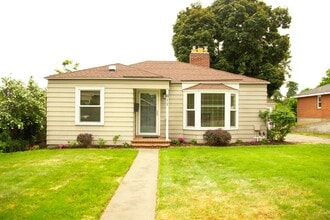 Building Photo - 611 S 24th Ave