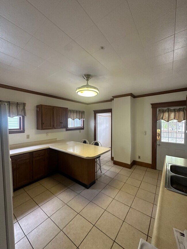 Foto del edificio - 1452 N 8th St