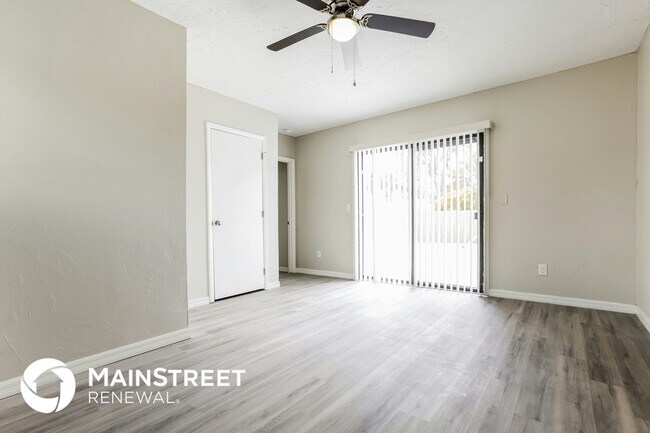 Building Photo - 4007 Allure Ln