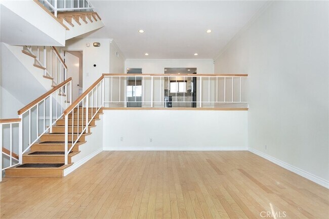 Foto del edificio - 5353 Corteen Pl