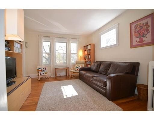 Building Photo - 154-156 Mystic Valley Pkwy