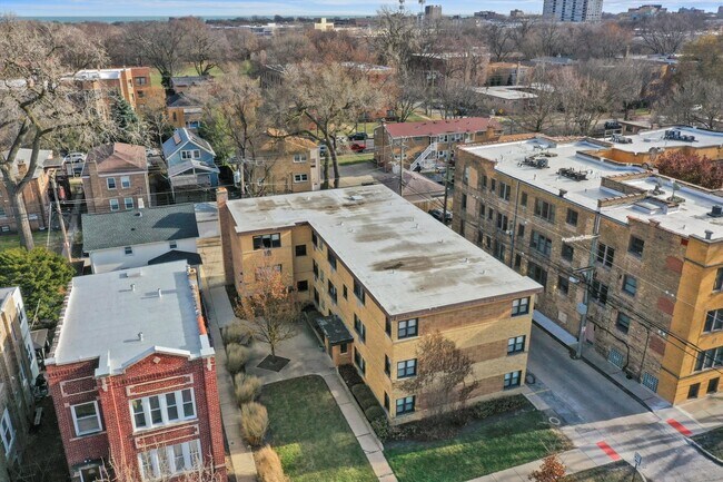 Foto del edificio - 311 Sherman Ave