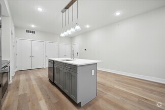 Building Photo - 1631 Point Breeze Ave