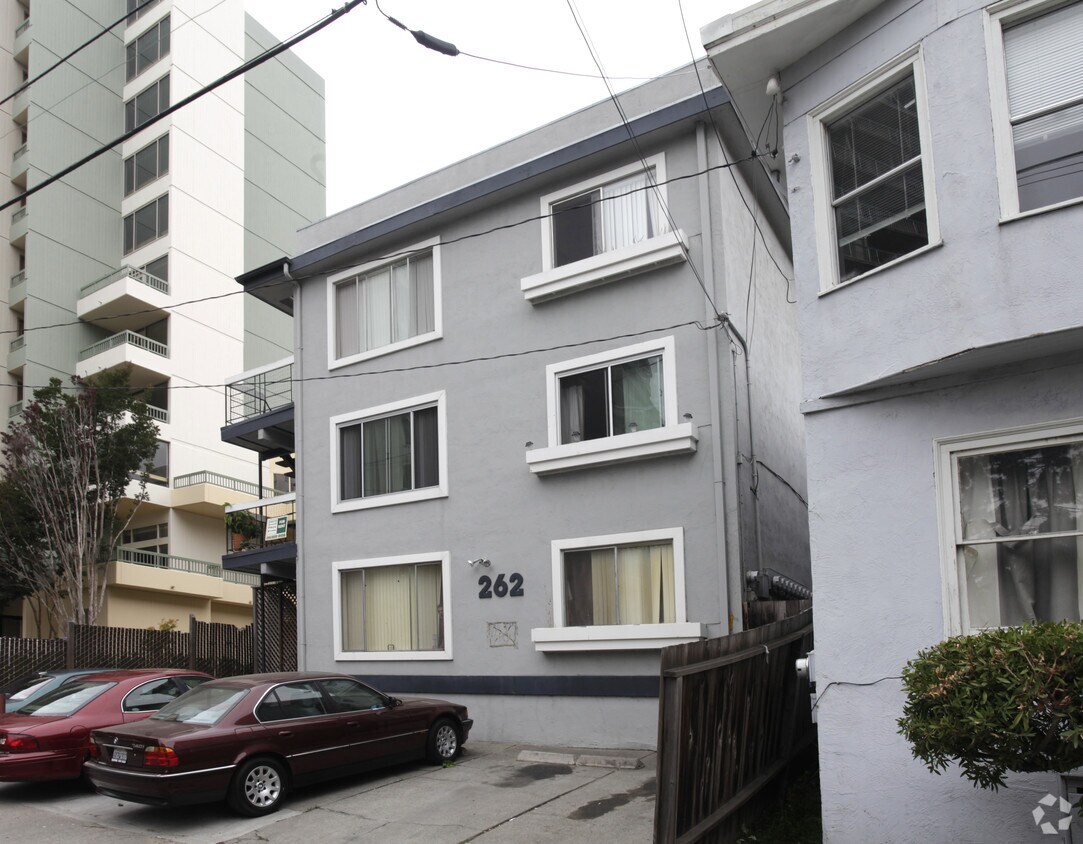 Foto del edificio - Westlake Manor Apartments