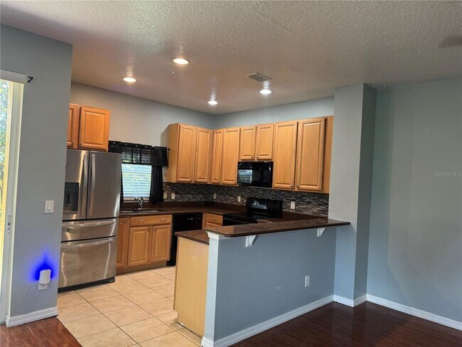 Building Photo - 756 Fortanini Cir