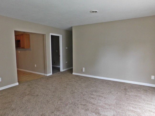 Building Photo - 9524 Stansberry