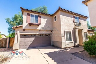 Building Photo - 2185 N Mosley Dr