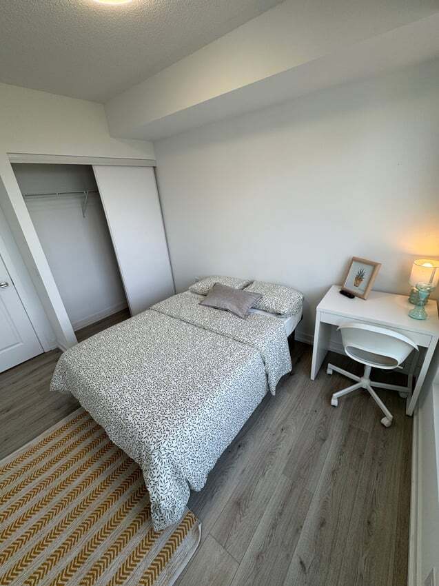 Photo du bâtiment - Premium Deluxe - Bloor St East & Sherbourne St