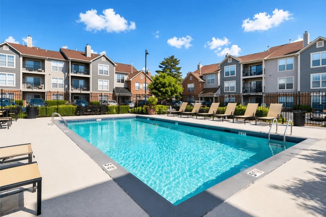 Building Photo - Green Trails Apartments
