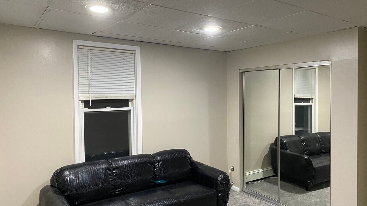 604 Broad St Unit 2nd Floor, Carlstadt, NJ 07072 Apartments in