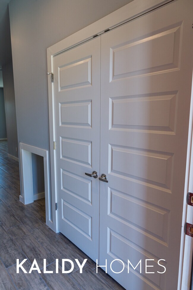 Foto del edificio - 629 Remington Ave