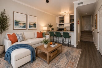 Building Photo - Oceanfront Lofts