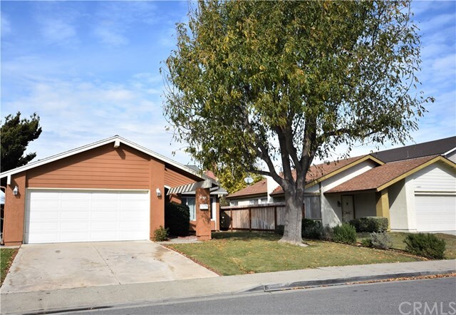 Primary Photo - 14901 Waverly Ln