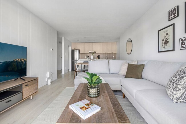 Photo du bâtiment - 55 E 12th Ave