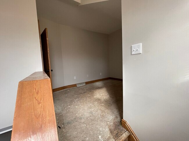 Building Photo - 1332 Juniata St