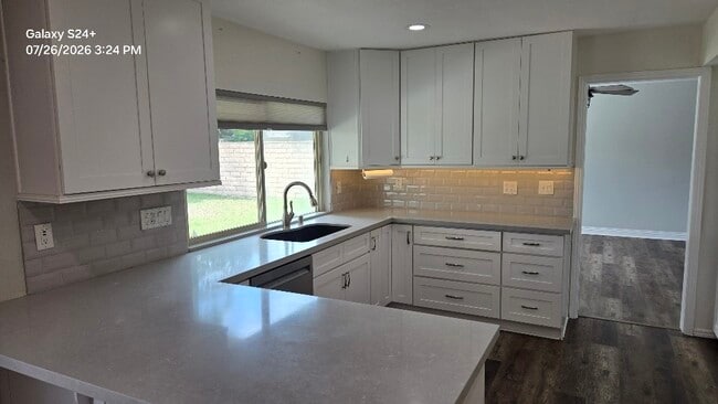 Building Photo - 13678 San Juan Ct