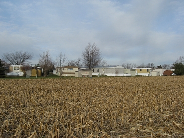 Building Photo - Five Point Mobile Home Park