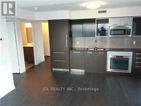 Photo du bâtiment - 5168-5168 Yonge St