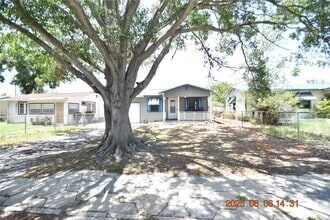 Building Photo - 5025 4th Ave N