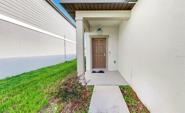Building Photo - 35529 Buttonweed Trl