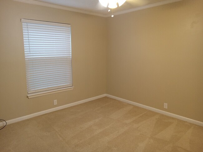 Bedroom 1 - 1301 Beck Ave