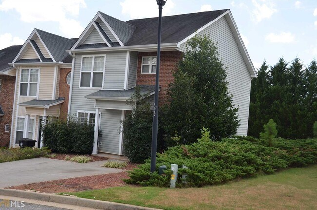 Building Photo - 30 Pearl Chambers Dr