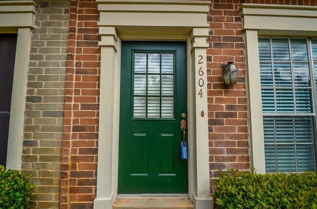 Foto del edificio - 2930 Grants Lake Blvd