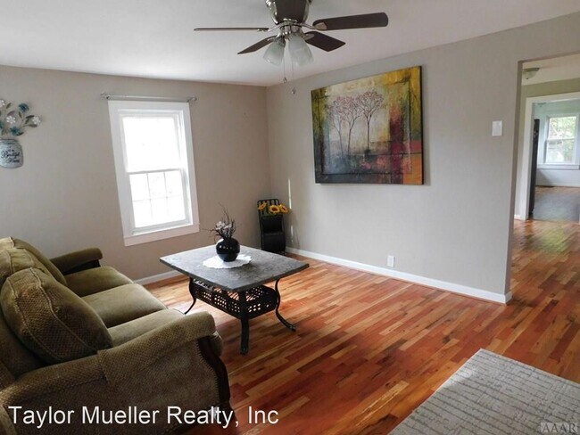 Foto del edificio - 3 br, 2 bath House - 805 Morgan St