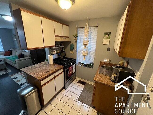 Foto del edificio - 1428 W Erie St