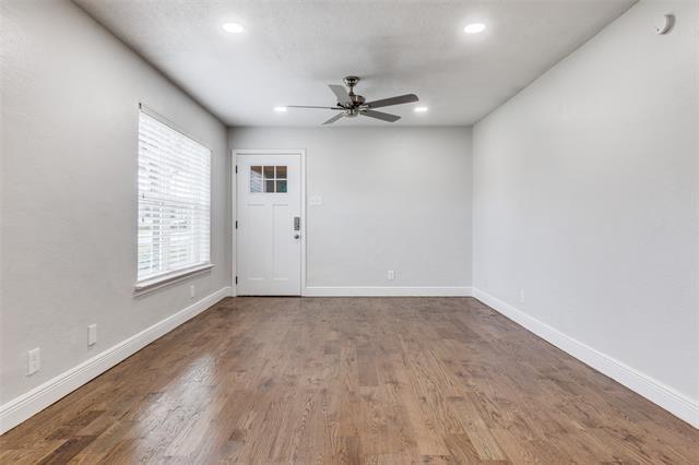 Foto del edificio - 5444 Gaston Ave