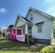 Building Photo - 15330 Petoskey Ave