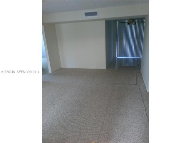 Building Photo - 8520 SW 133rd Ave