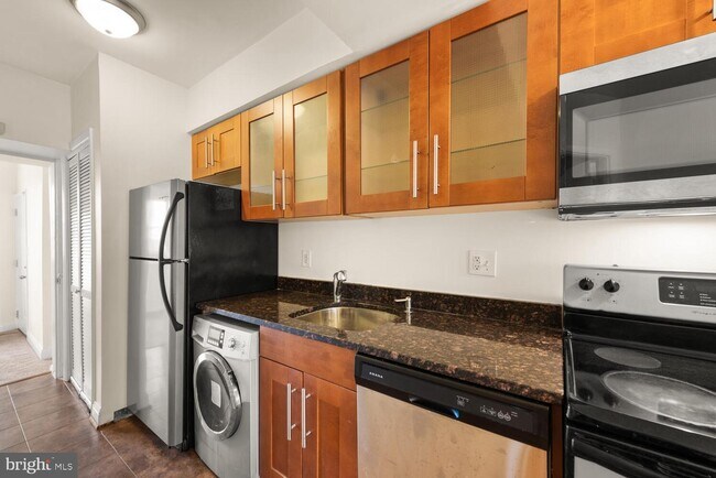 Foto del edificio - 1333 Adams St NE