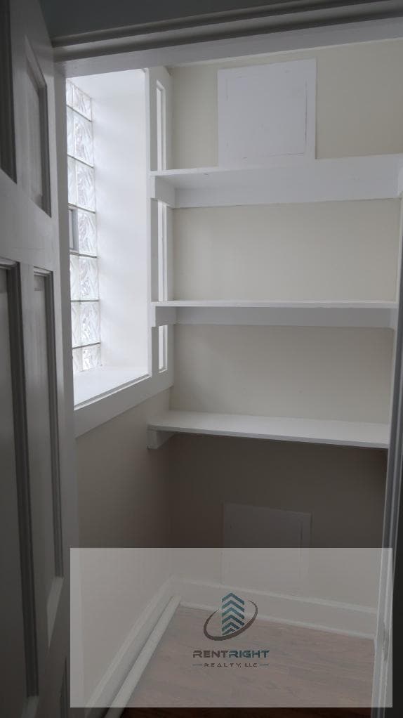 Foto del edificio - 4915 W Belle Plaine Ave