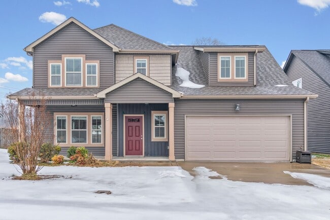 Building Photo - 1151 Eagle's View Dr