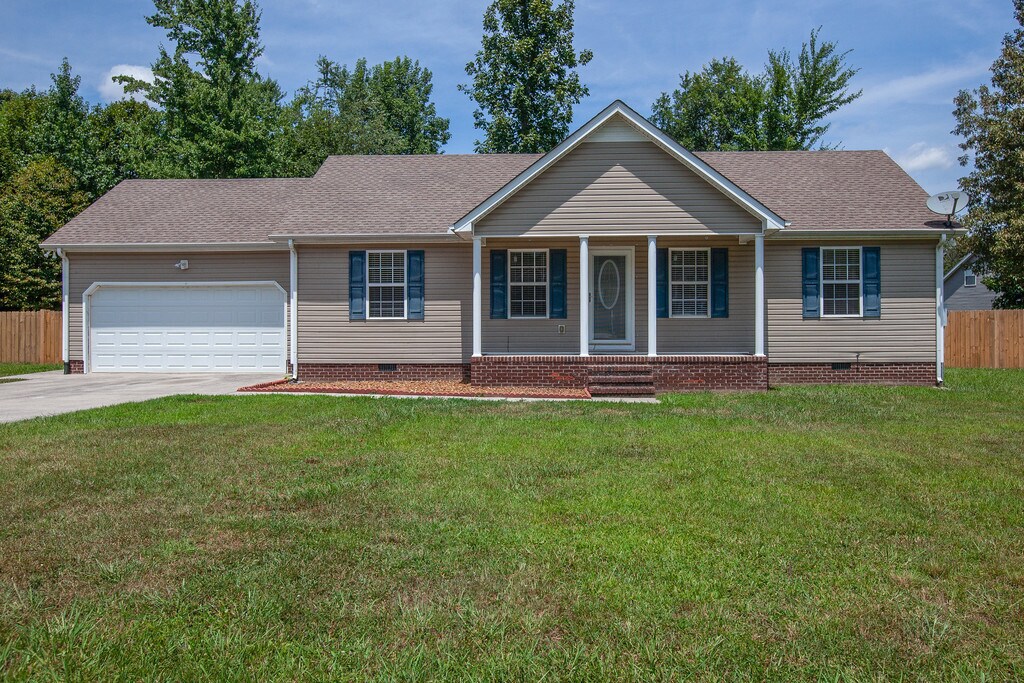 Primary Photo - 3 Bedroom, 2 Bath Home With Fenced Back Yard!