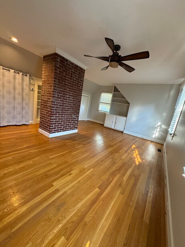 Foto del edificio - 110 Barberry Ln