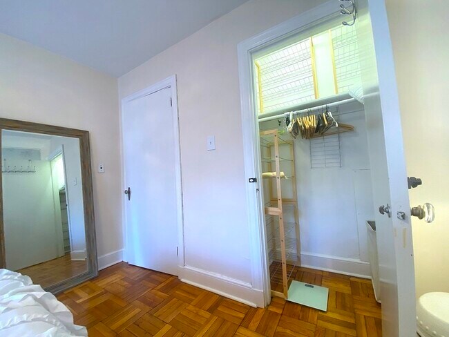 Building Photo - 36 Highland Ave
