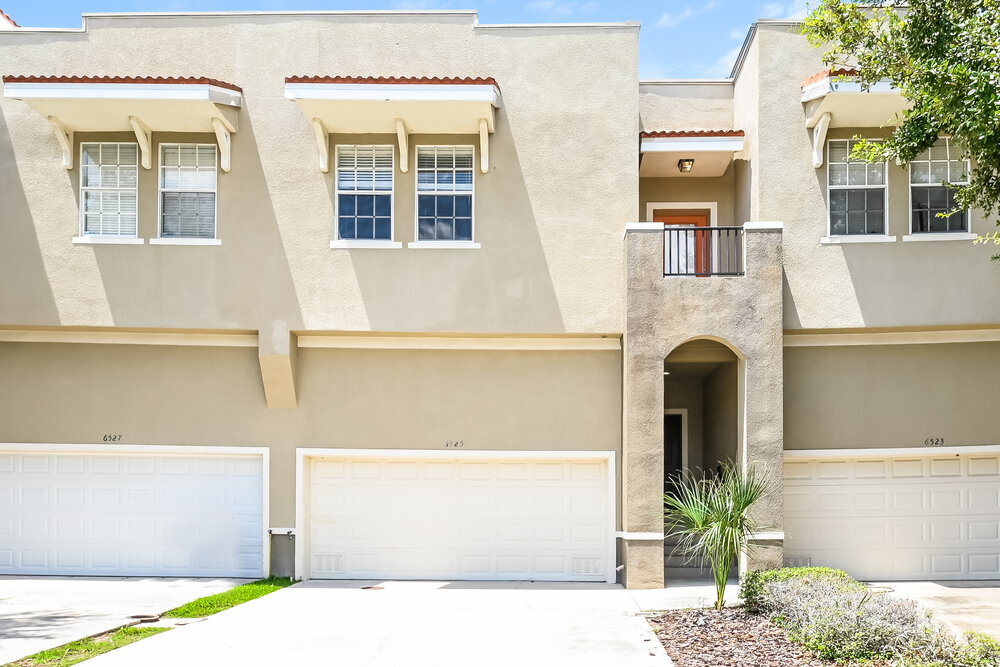 Foto principal - 6525 Quiet Pool Ct