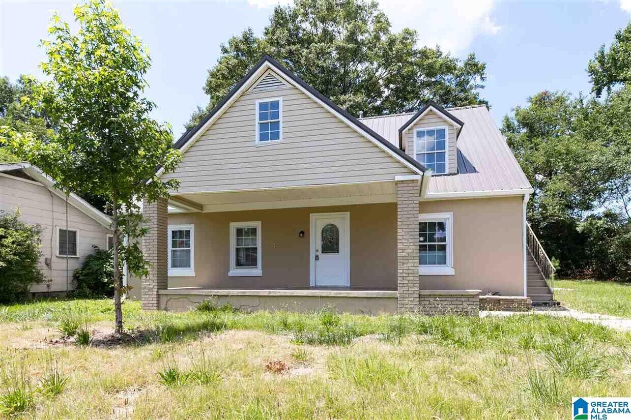 Foto principal - 2114 2nd Ave S