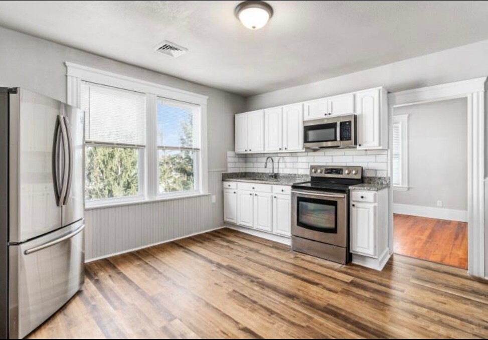 294 Rhode Island Ave Unit 3, Woonsocket, RI 02895 294 Rhode Island