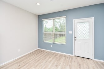 Building Photo - 22707 Bolanzo Ln