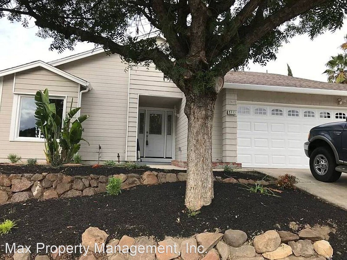 Primary Photo - 3 br, 2 bath House - 2717 Bluebell Circle